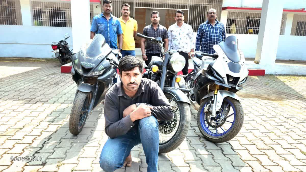 DURG CUNNING BIKE THIEF ARRESTED