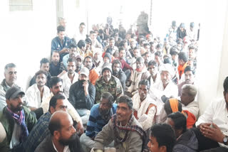 Villagers protest in sdm office