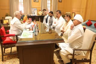 MP CONGRESS LEADERS MET GOVERNOR