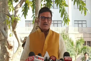 Rathore hits back at Congress