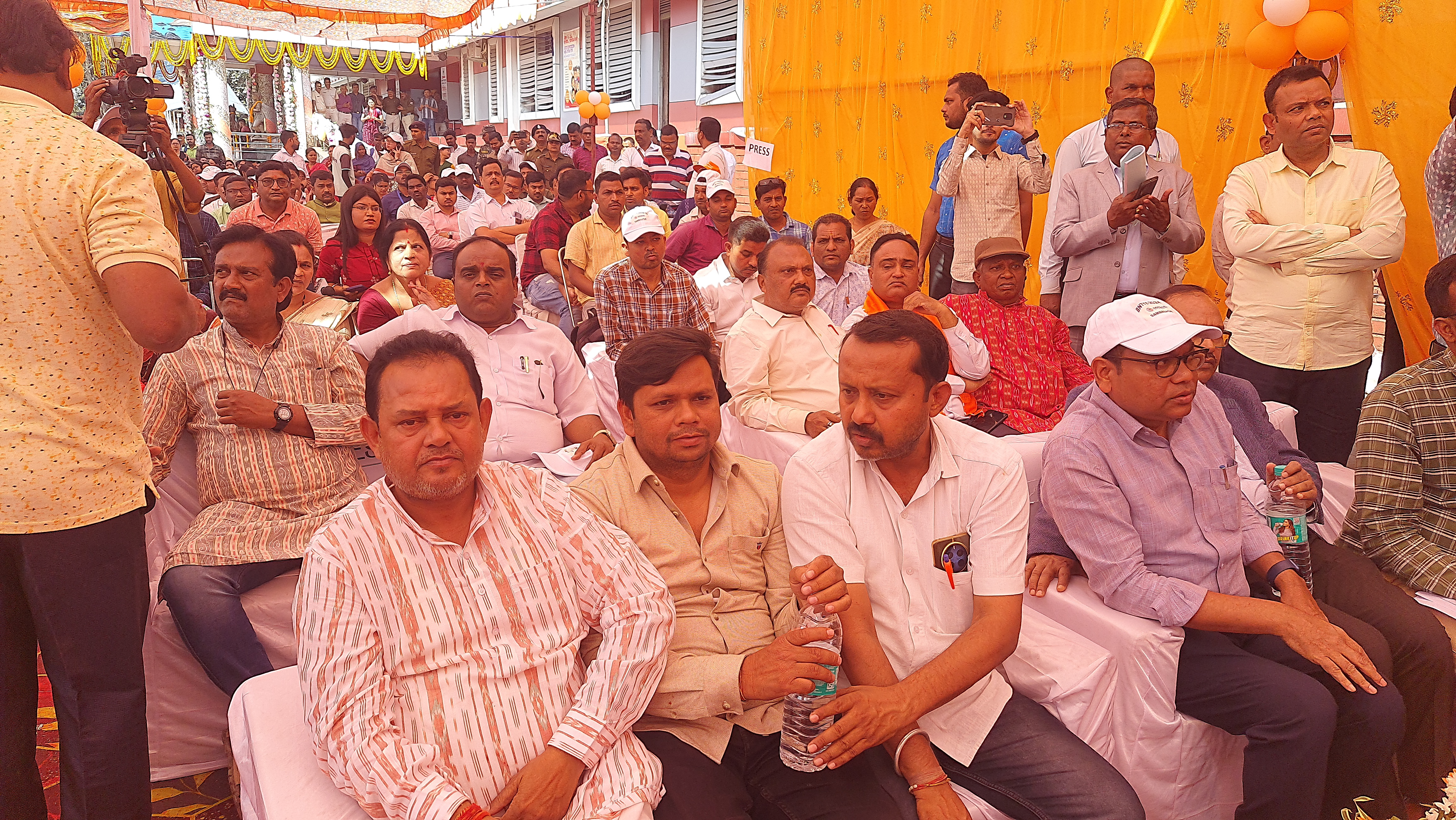 Senior citizens pilgrimage train departs from Sambalpur