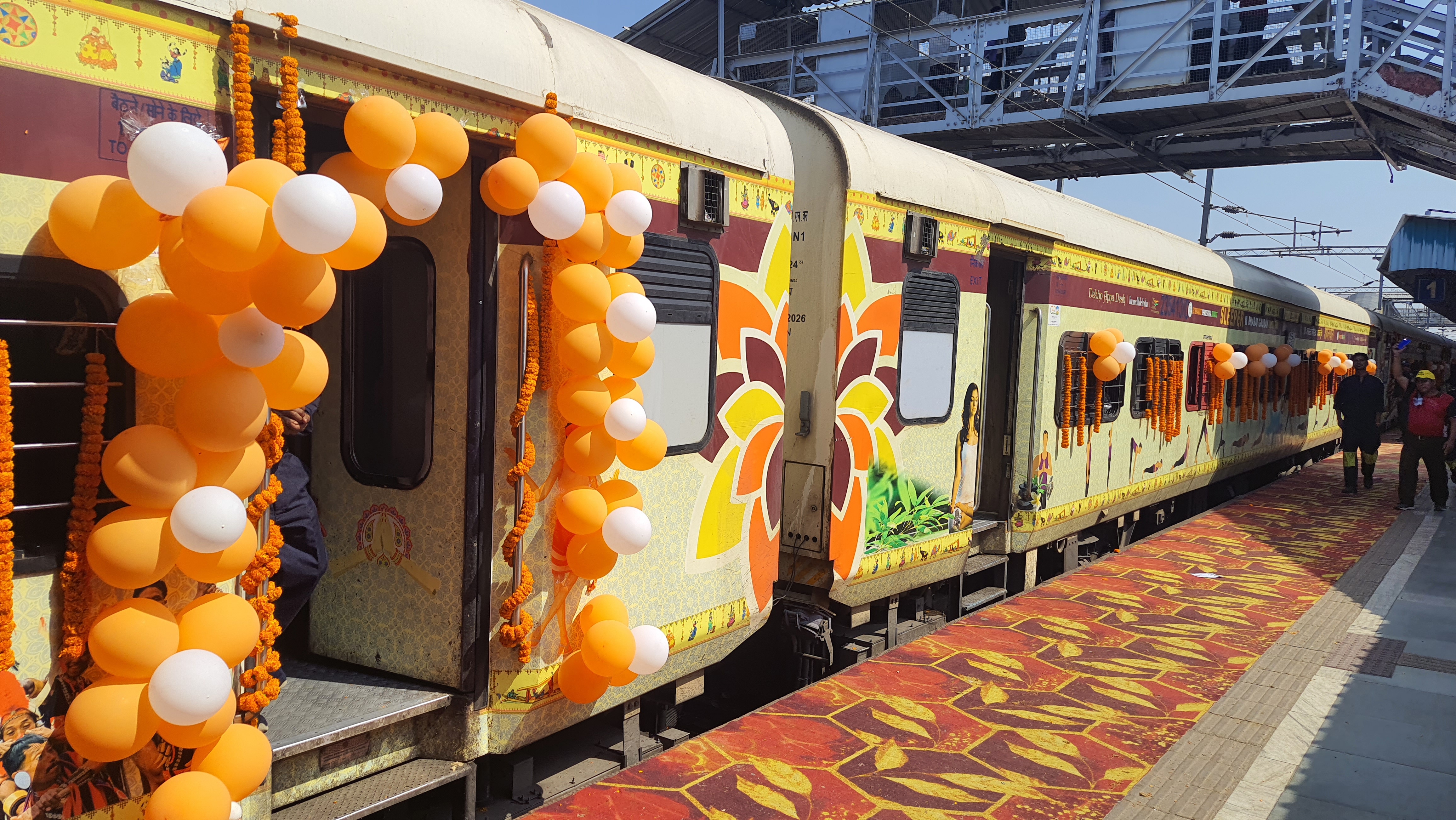 Senior citizens pilgrimage train departs from Sambalpur