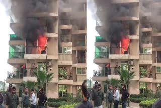 गौर सिटी के फ्लैट में लगी भयंकर आग