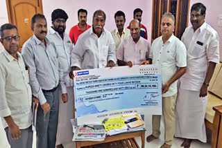 ONGC_Gives_Compensation_to_Fishermen_In_Yanam