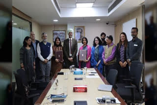 The Ministry of Rural Development (MoRD) and Easytrip Planners Limited signed a Memorandum of Understanding to support Deendayal Antyodaya Yojana- National Rural Livelihoods Mission (DAY-NRLM)‘s SHG Didis for livelihoods opportunities in the travel and tourism sector.