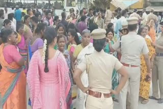 Mob Attacks  Kidnap Rumour In Tamil Nadu  കൃഷ്‌ണഗിരിയിൽ ആൾക്കൂട്ട മർദനം  ഉത്തരേന്ത്യൻ തൊഴിലാളികൾക്ക് മർദനം