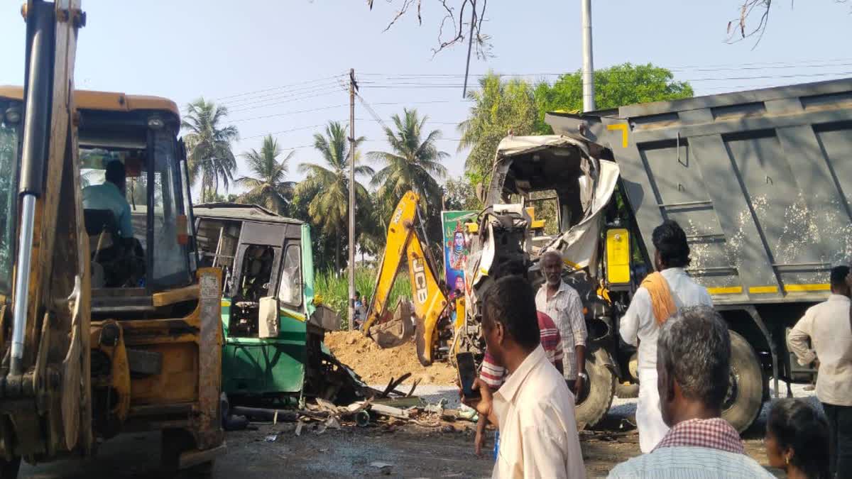 4 Killed, 20 Injured In Bus-Lorry Collision Near Tiruttani; Tamil Nadu Govt Announces Financial Aid