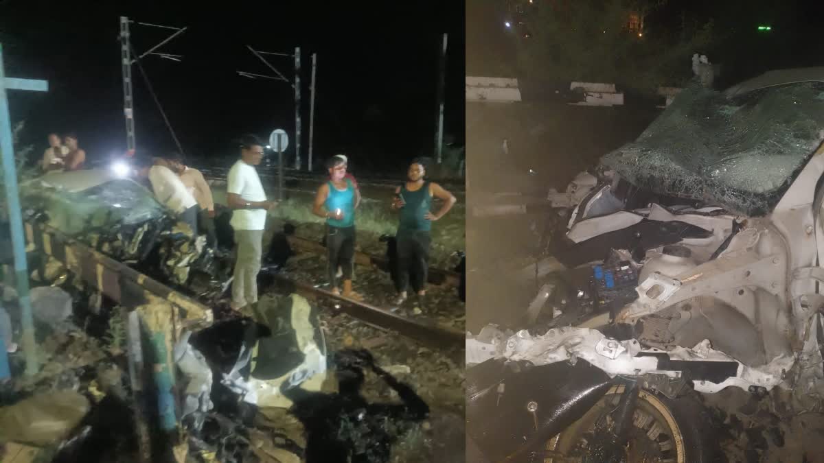 Car Crashes into Train Anuppur