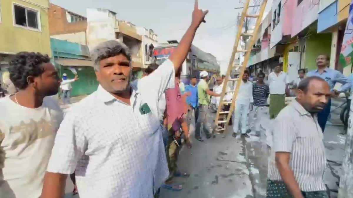 CM Jagan Memu Siddam Bus Yatra