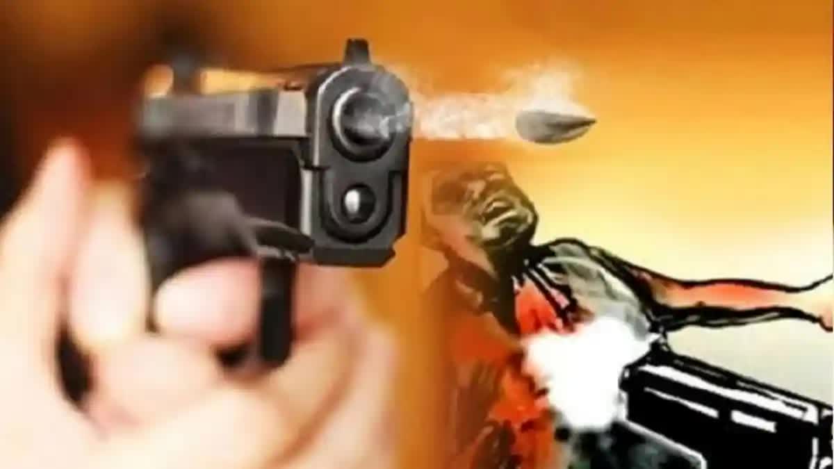 shoots young man in Muzaffarpur