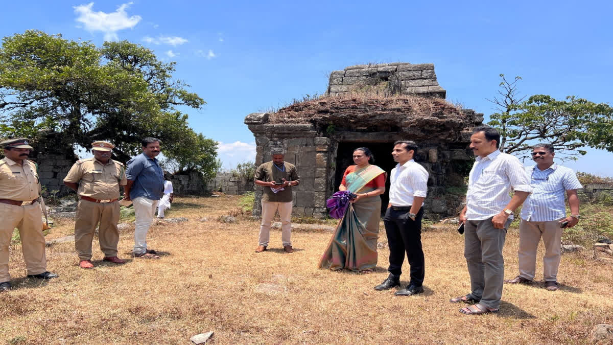 MANGALADEVI TEMPLE  CHITHRA POURNAMI FESTIVAL  CHITHRA POURNAMI ON APRIL  മംഗളാദേവി ചിത്രാപൗര്‍ണമി ഉത്സവം