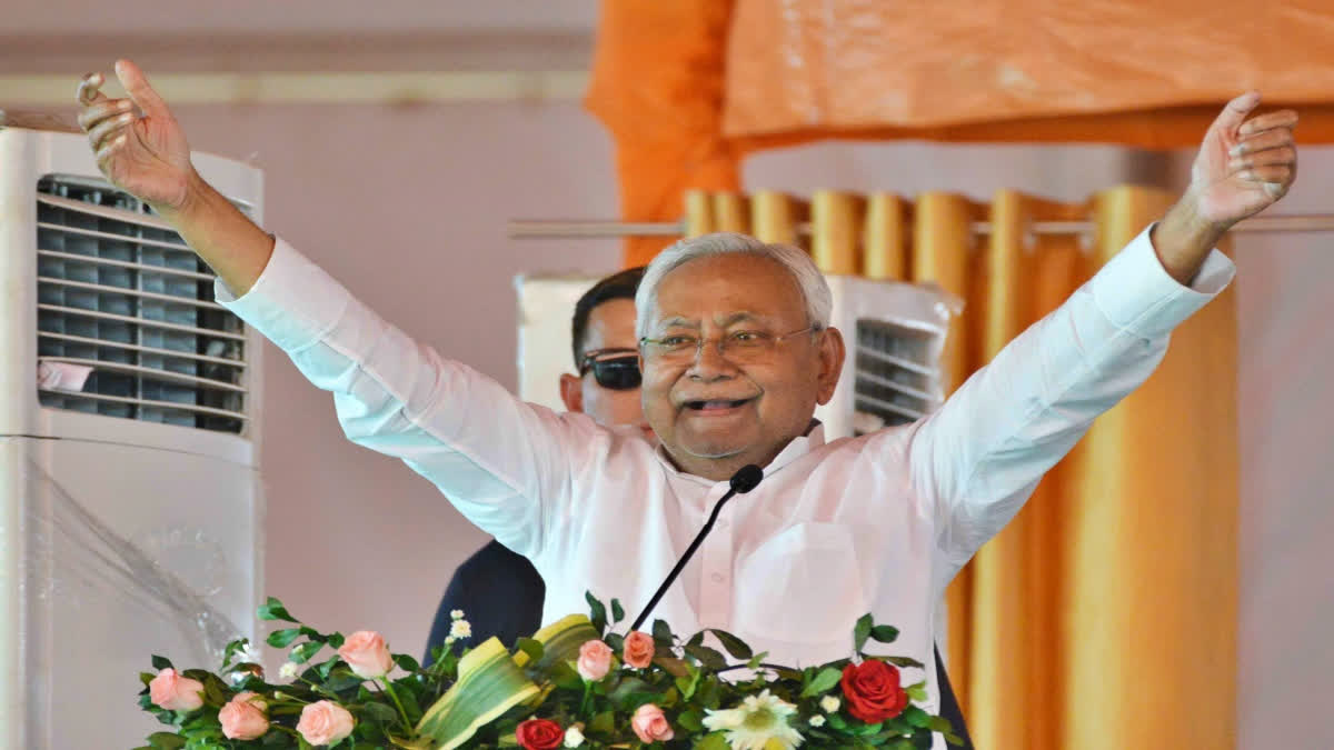 Bihar Chief Minister Nitish Kumar was on Sunday trolled on social media for predicting that the NDA will win "more than 4,000 seats", several times the sanctioned strength of Lok Sabha.