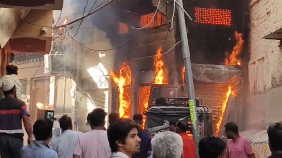 Cylinder Blast