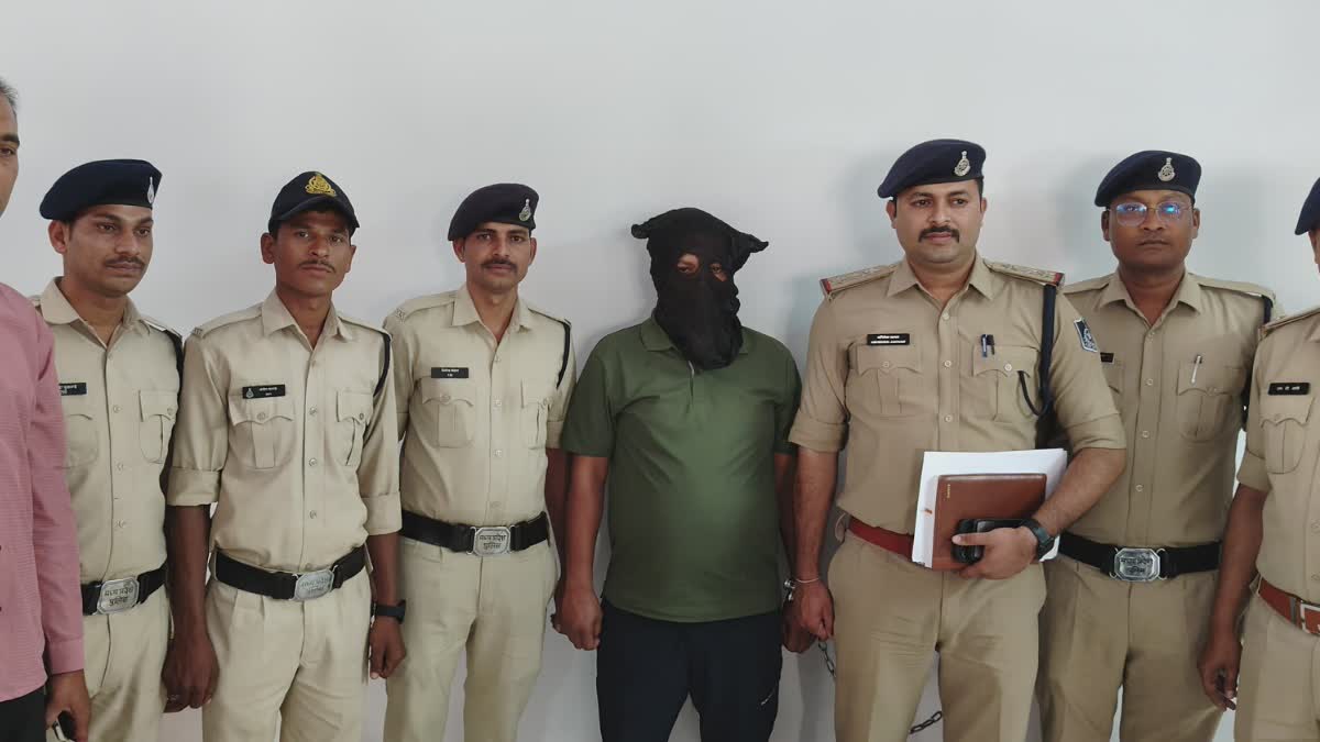 18 DESI PISTOLS CAUGHT IN BURHANPUR
