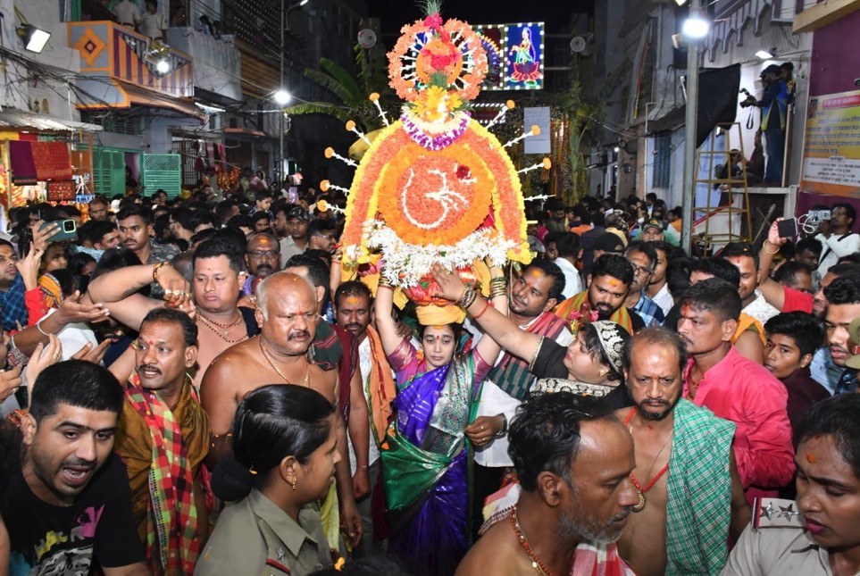 Maa Budhi Thakurani Procession