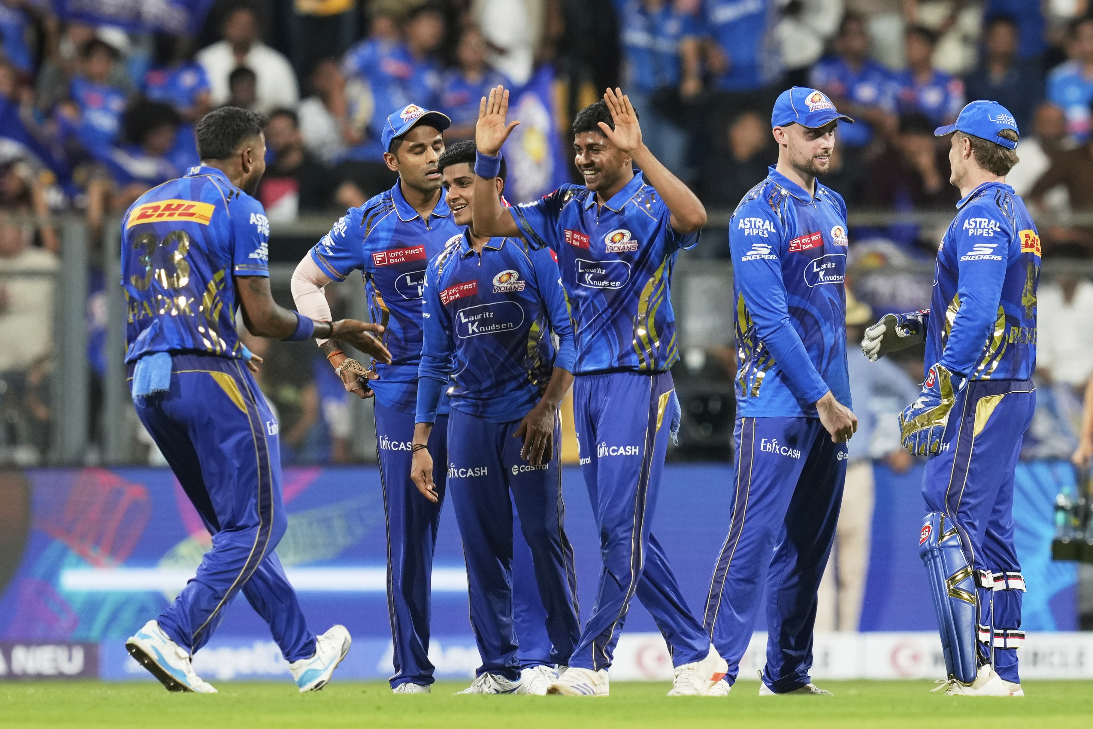 MUMBAI INDIANS