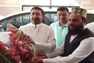 اقلیتی بہبود کے وزیر دانش انصاری