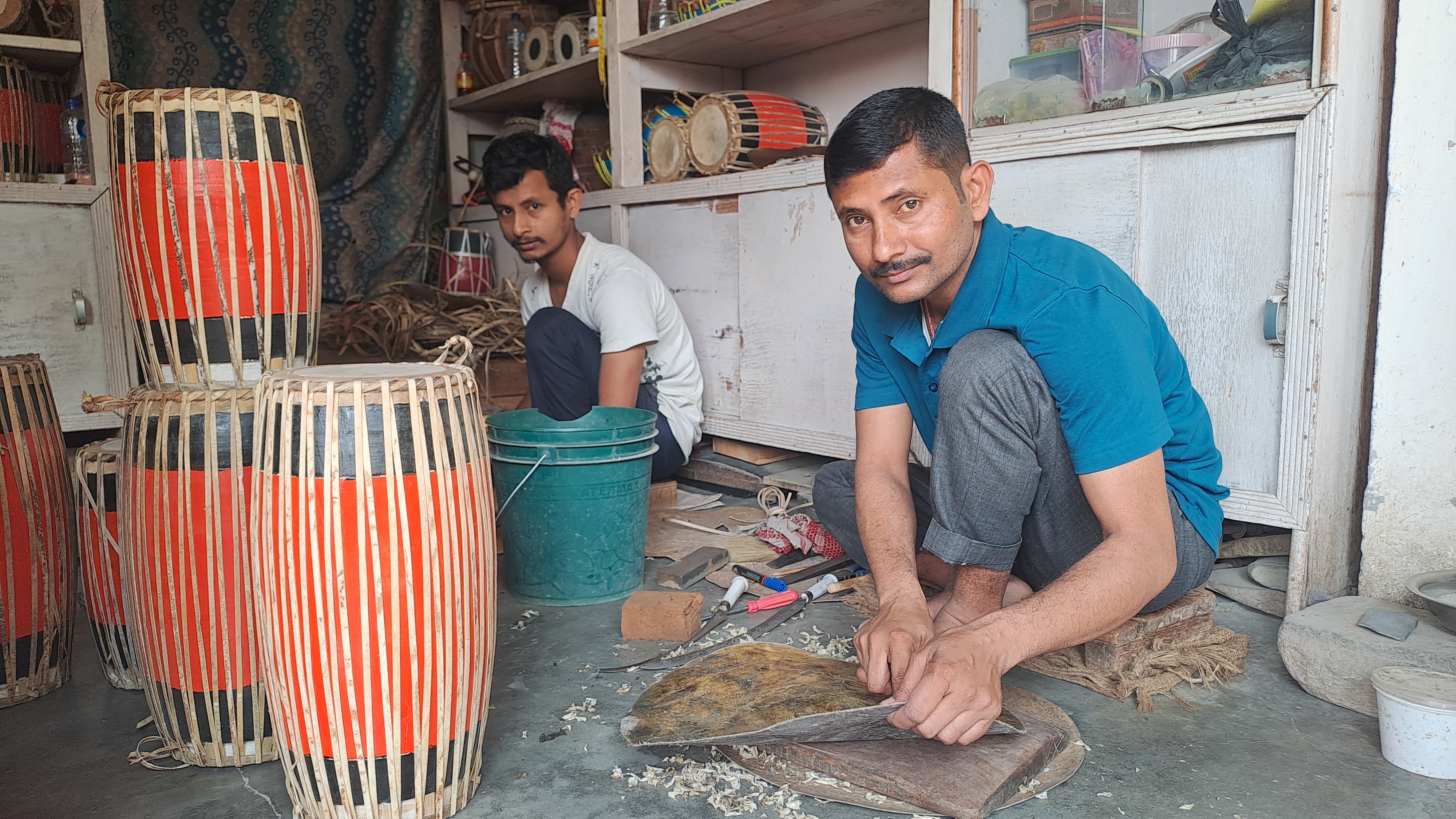 DHOL TRADERS BUSY MAKING DHOL