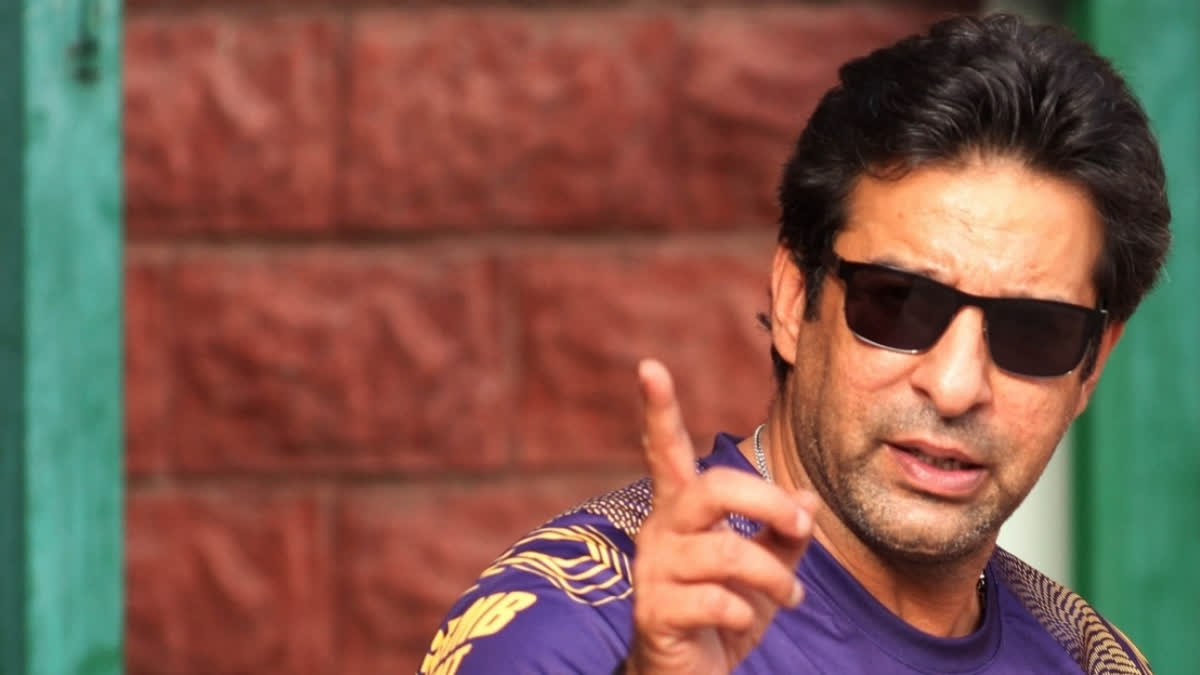 Wasim Akram remarked on Kohli vs Gavaskar saga