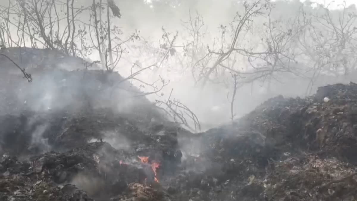 Fire in garbage dumping yard
