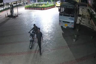 Thieves entered Sikandra petrol pump