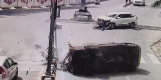 ACCIDENT CAUGHT ON CAMERA