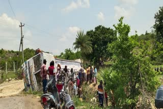 Diesel Tanker Lorry RollOver in Yadadri