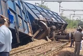 train derailed near Faridabad