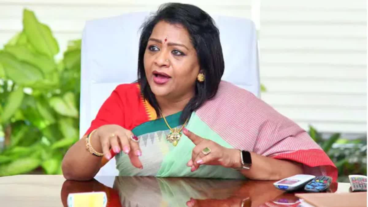 'నీ అంతూ, నీ తండ్రి అంతూ చూస్తా' - మేయర్ విజయలక్ష్మికి బెదిరింపులు Hyderabad Mayor Vijayalakshmi Harassed Over Phone