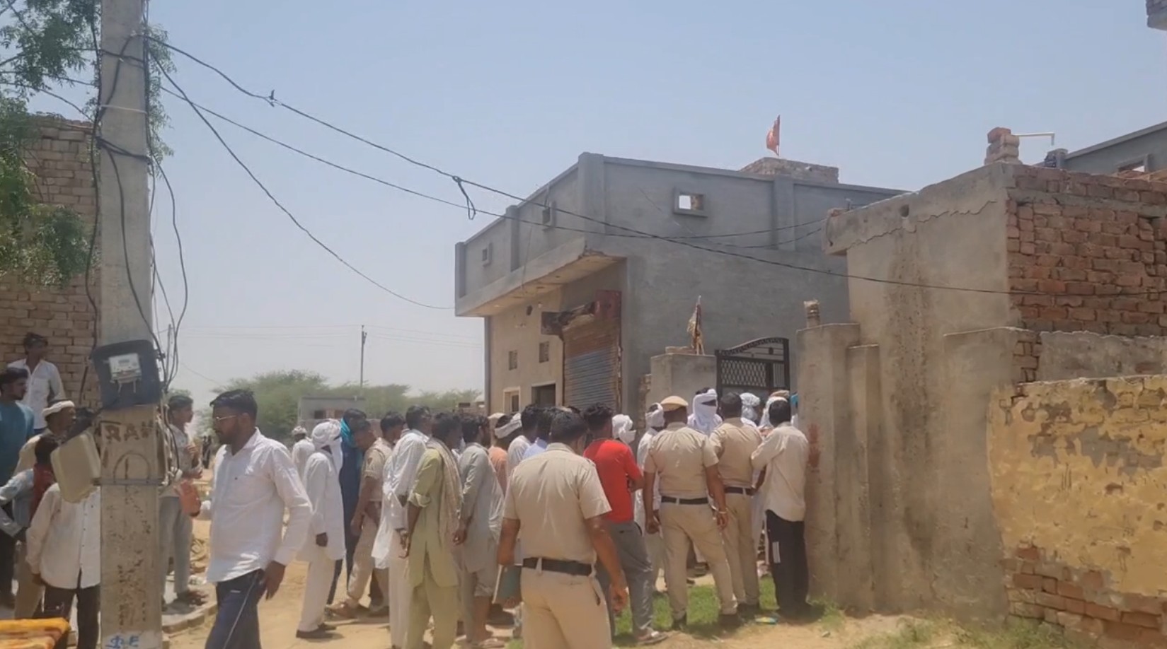 Sirsa husband killed his wife by slitting her throat in Rampur Dhillon village