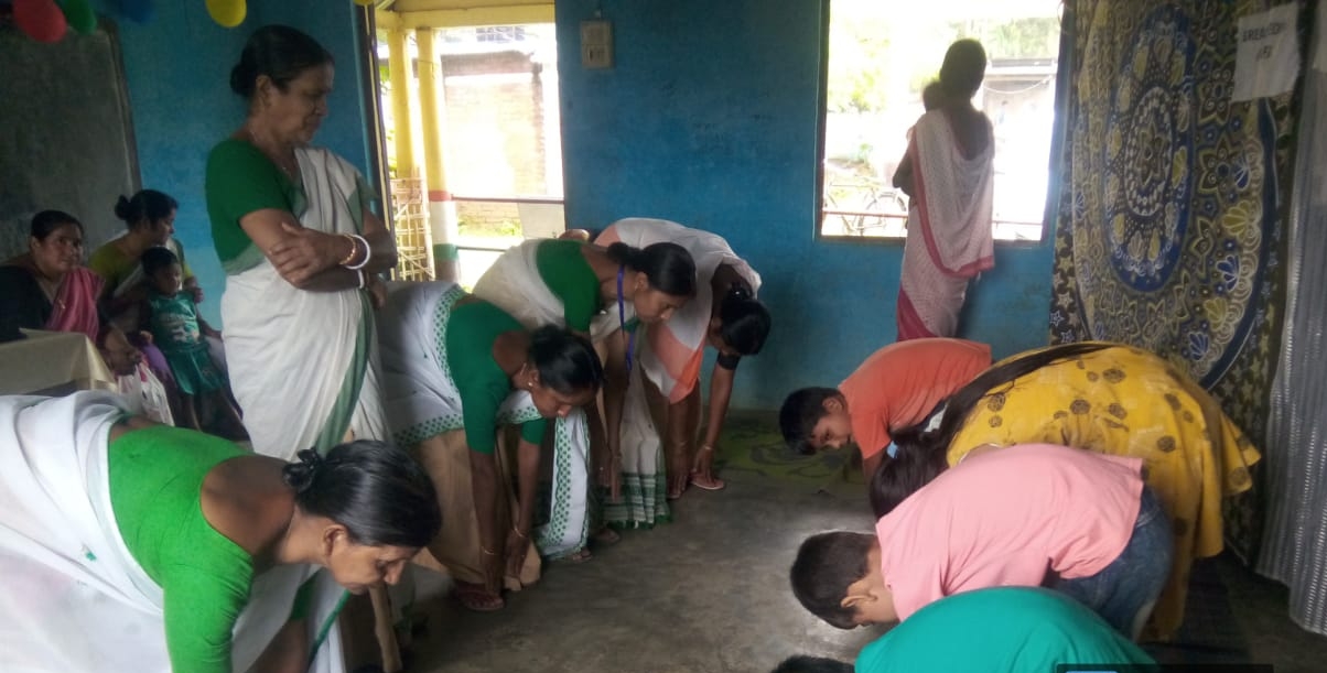 CHILDREN PLAYING IN FLOOD RELIEF CAMP