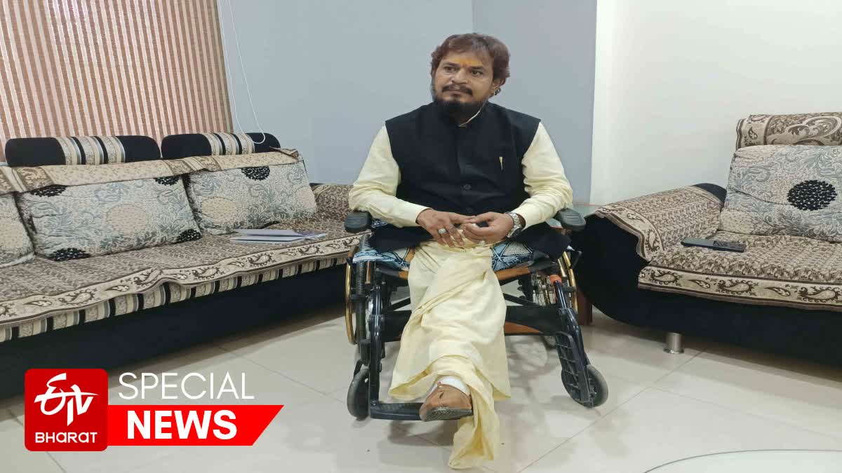 Wheelchair Cricketer Manish Patel
