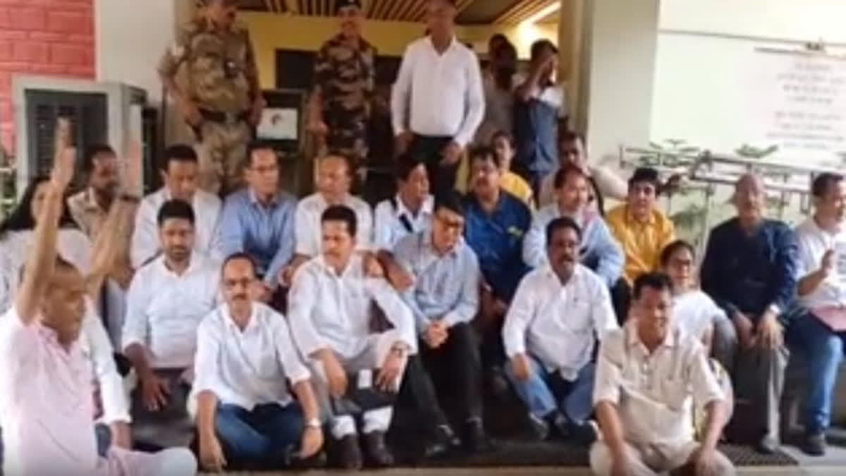 The opposition parties delegation of Assam in Delhi on Friday hold a protest demanding that the process of re-determination of the constituencies in Assam should be stopped. Raising slogans, "Election Commission and BJP bhai bhai", the representatives of 11 opposition parties from Assam sat in protest in front of the Election Commission office in the national capital on Friday.