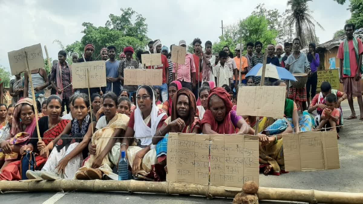 Dumka Birbhum road jam