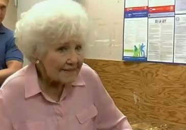 90Year Old Woman Retires After 74 Years Without Missing A Single Day Of Work