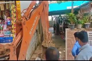 Rajakaluve encroachment clearance operation