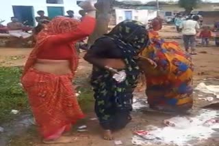 Tikamgarh women action illegal liquor