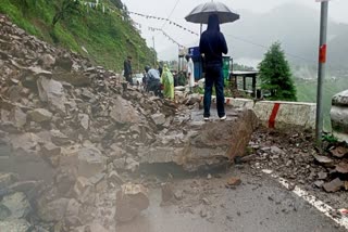 Landslide on Mussoorie NH 707A