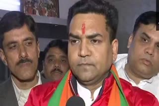 कोर्ट में पेश हुए कपिल मिश्रा