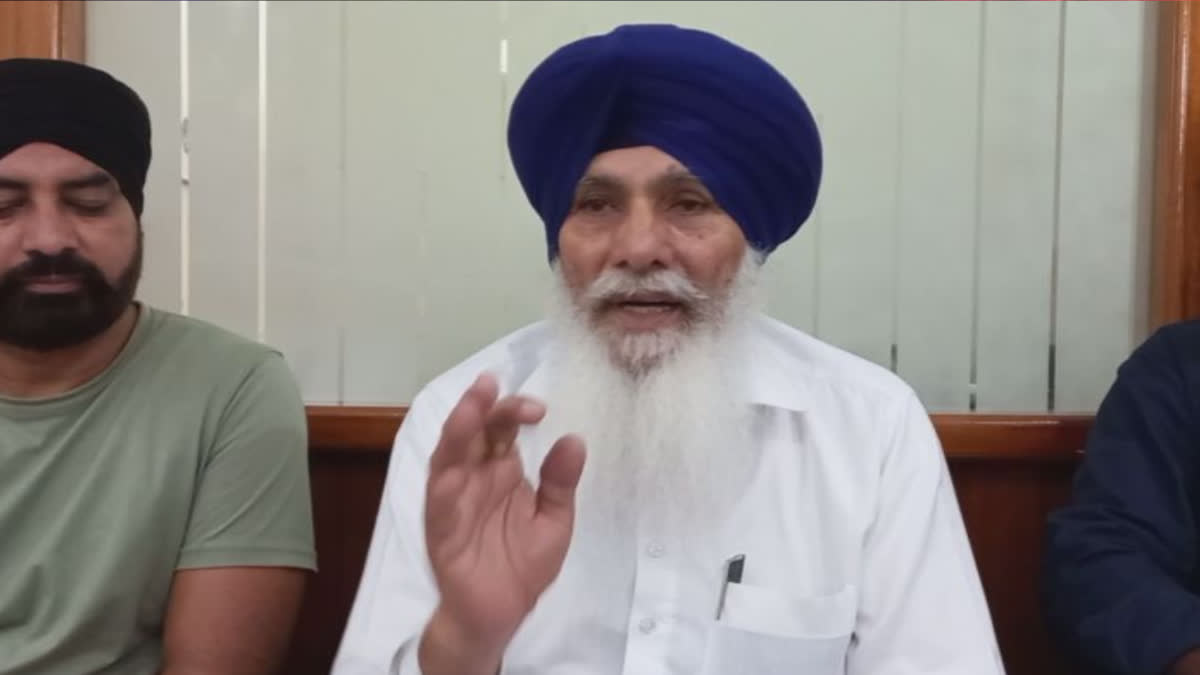 District president of Shiromani Akali Dal has made serious allegations against the husband of female sarpanch