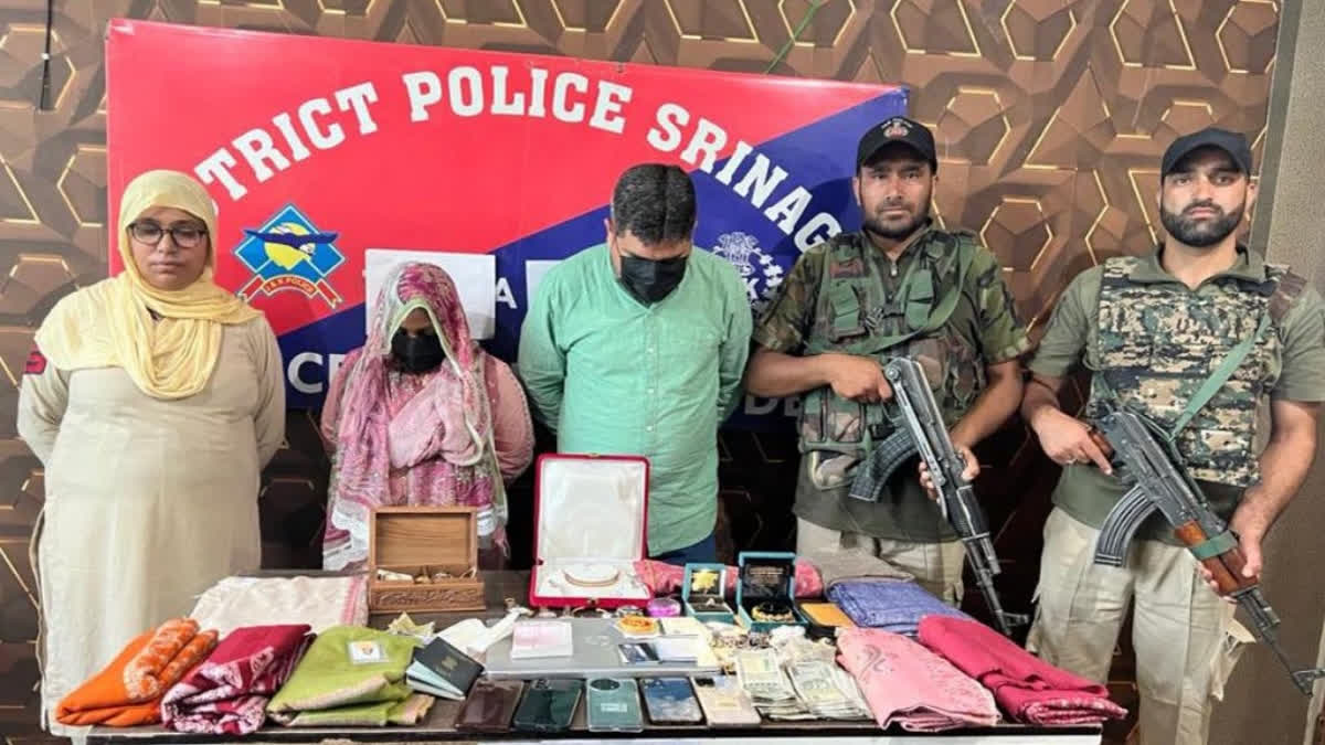 couple-posing-as-ias-ips-officers-arrested-in-srinagar