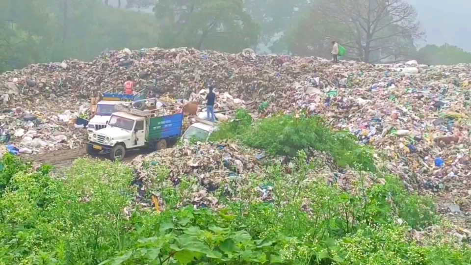 Dharamshala MC Dumping site in Sudhed.