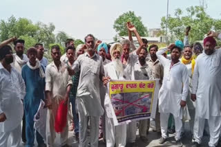 Voices raised in different cities of Punjab to close down Jugadu Rehdis, Unions staged a jam