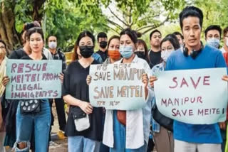 The Coordinating Committee on Manipur Integrity (COCOMI) and Indigenous Tribal Leaders Forum (ITLF)-the two different influential tribal bodies representing Meiteis and Kukis in Manipur on Monday reached Delhi Durbar to get a permanent settlement of more than three months long conflict.