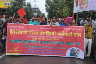 CM residence Siege of Tejaswini workers in Ranchi