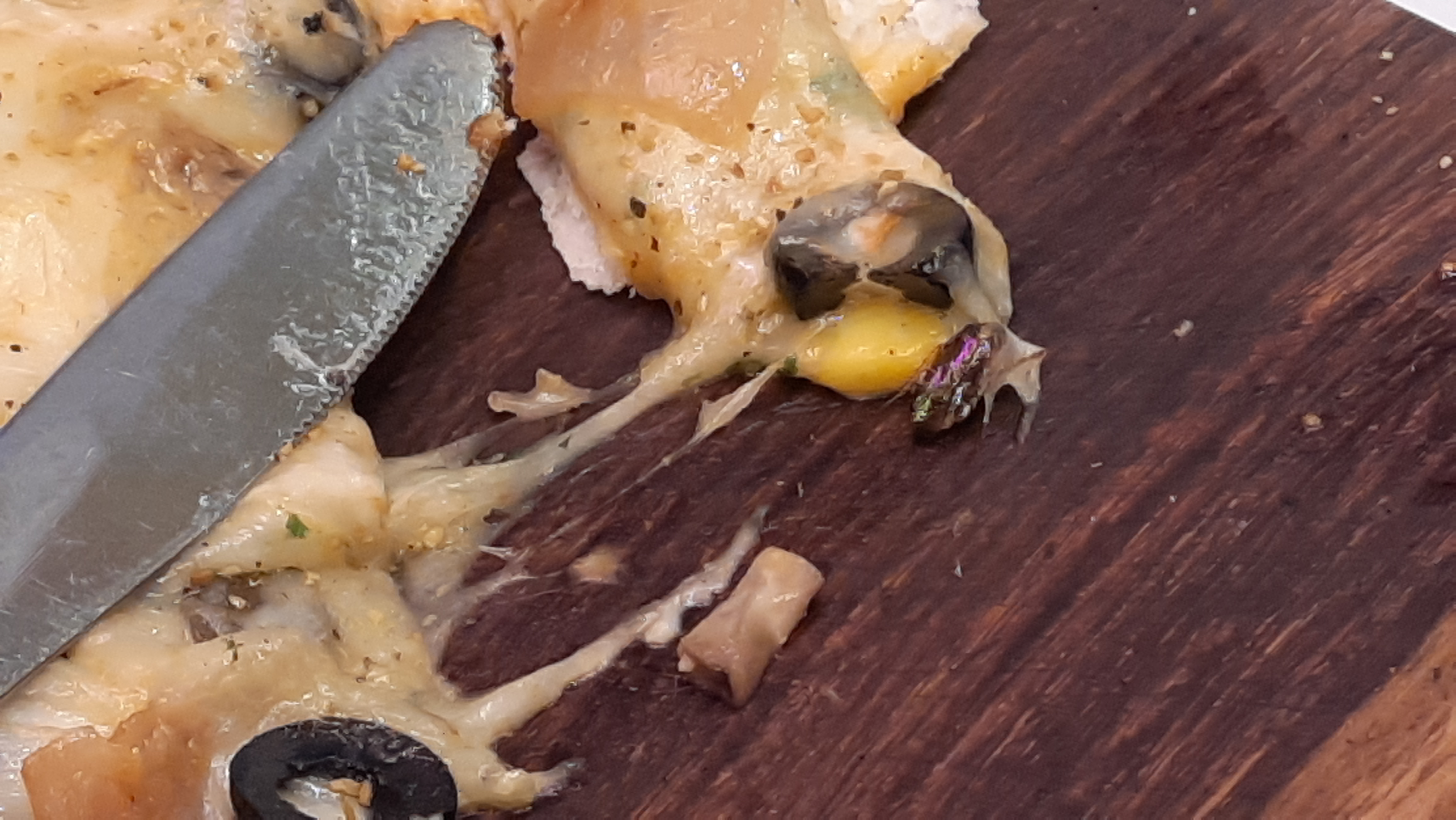 Cockroach In Pizza