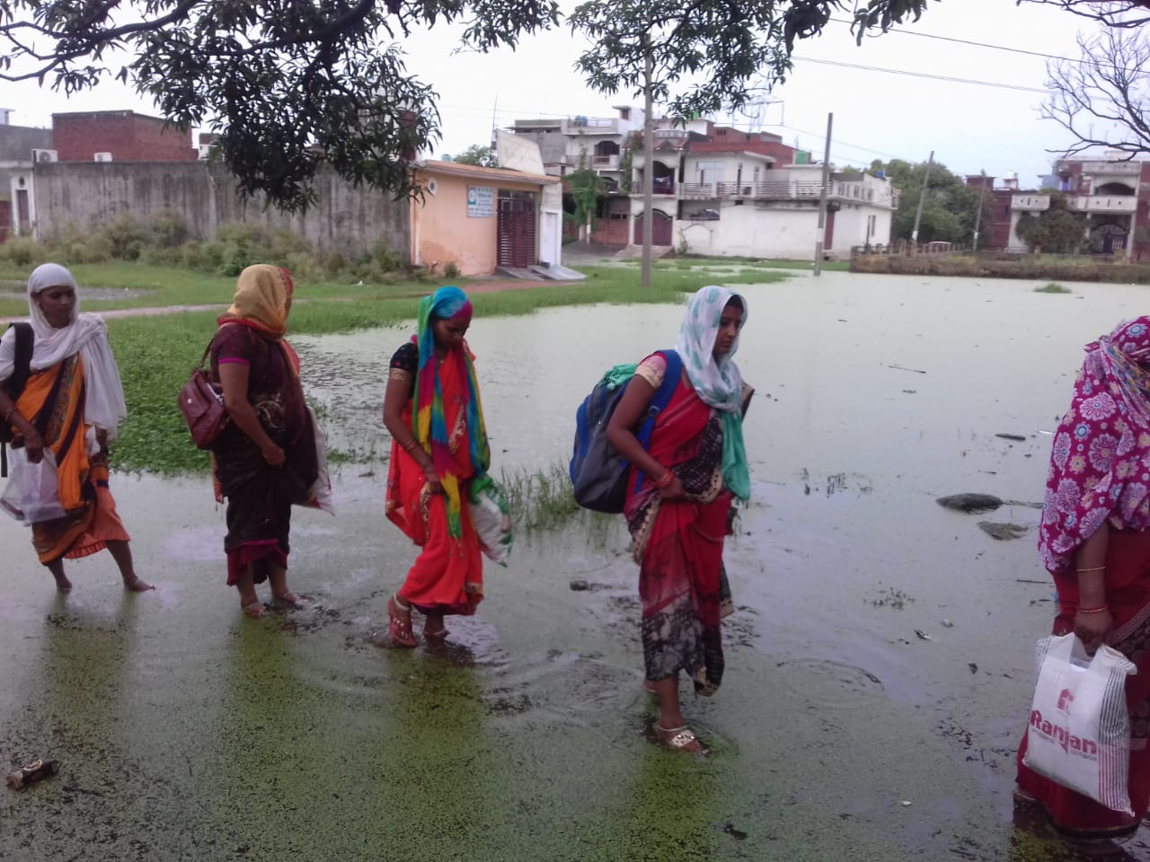 पूर्वी उत्तर प्रदेश के कुछ इलाकों में भारी बारिश की चेतावनी