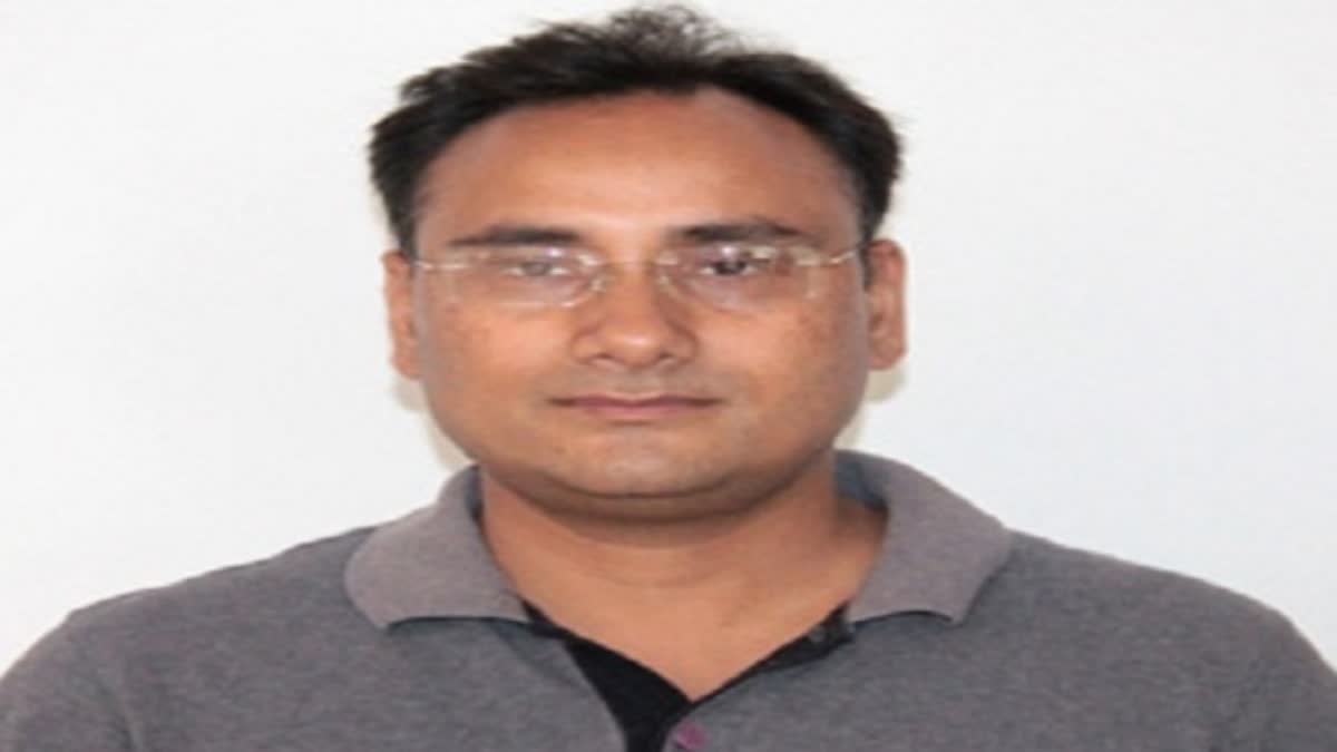 IAS AMIT NEGI