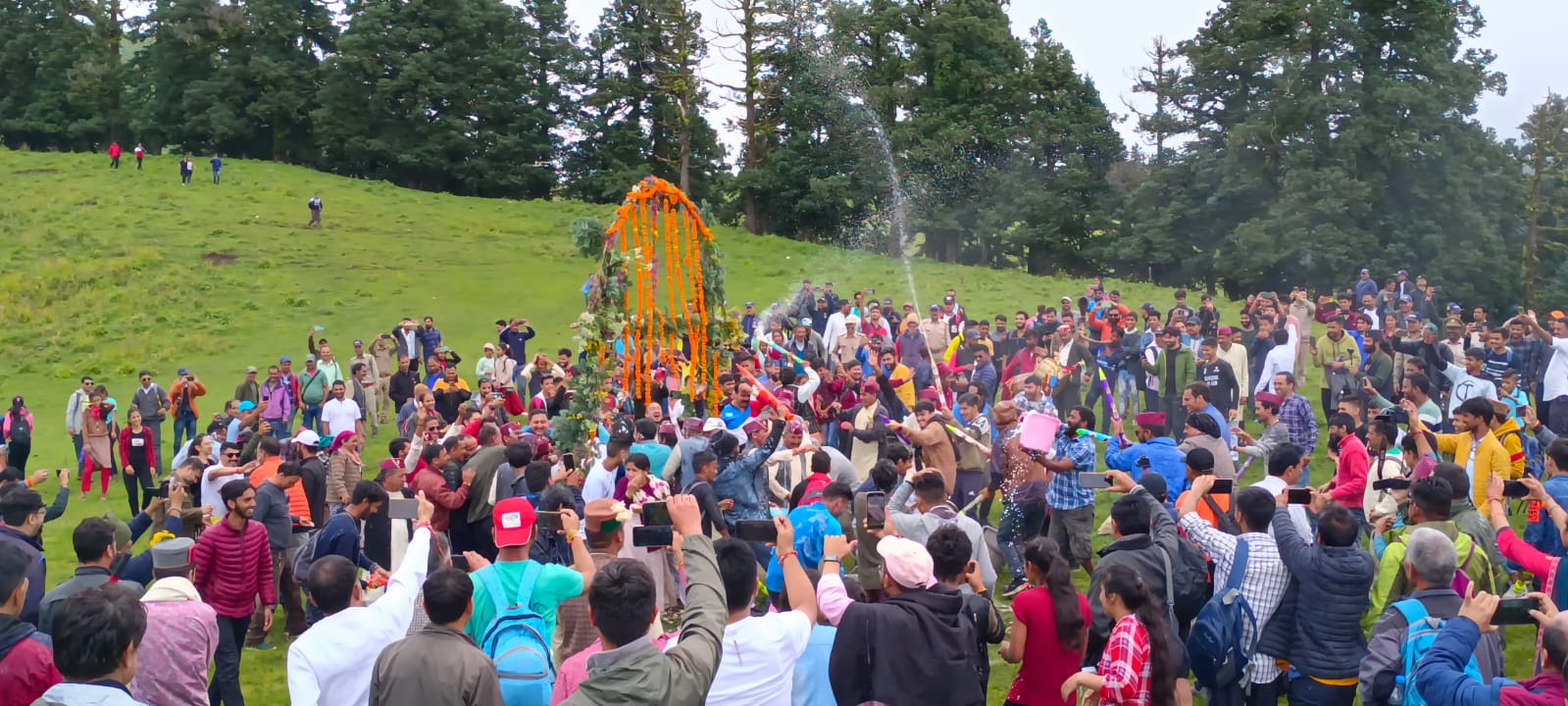 Butter Festival in Dayara Bugyal of Uttarkashi