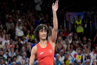 Indian Wrestler Vinesh Phogat disqualified from the Women Wrestling 50kg for being overweight